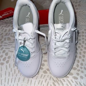 Puma Women's Carina White Leather Sneaker Size 9.5 NEW